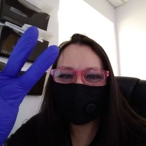 Meet your Posher, Sandra